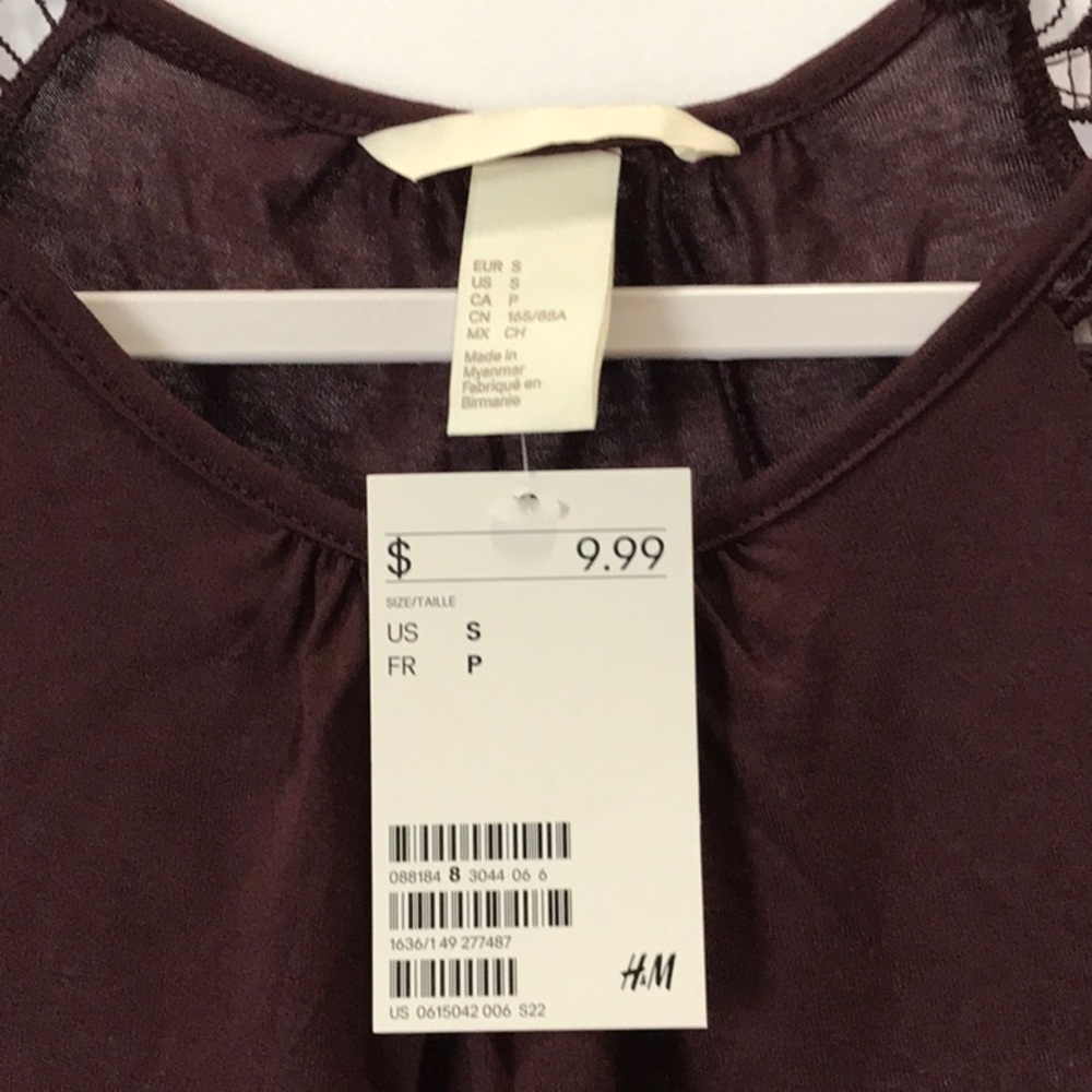 H&M Top - Picture 2 of 3